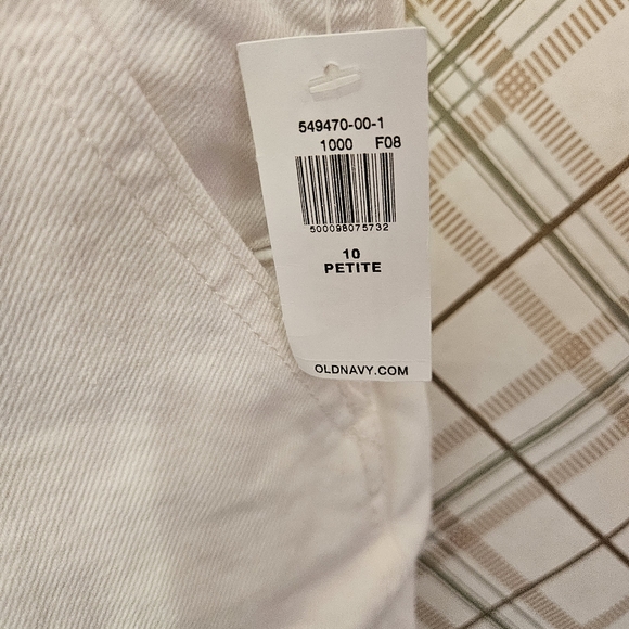 Overalls White Denim Old Navy 10 Petite Inseam 25" New With Tag - Picture 6 of 7